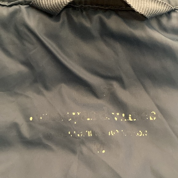 Vineyard vines puffer packable vest blue M - Picture 14 of 16